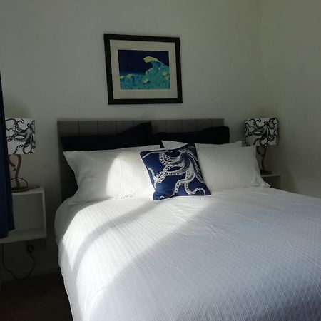 2 Bed Villa With Full Use Of Site Facilities New Quay エクステリア 写真