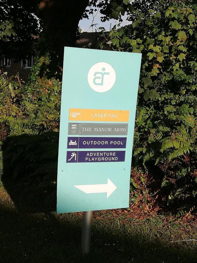2 Bed Villa With Full Use Of Site Facilities New Quay エクステリア 写真